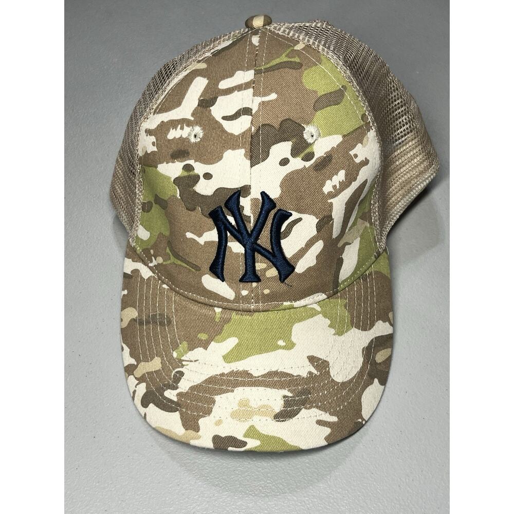 New York Yankees Camo Cap Hat Mesh Adjustable Bud Logo